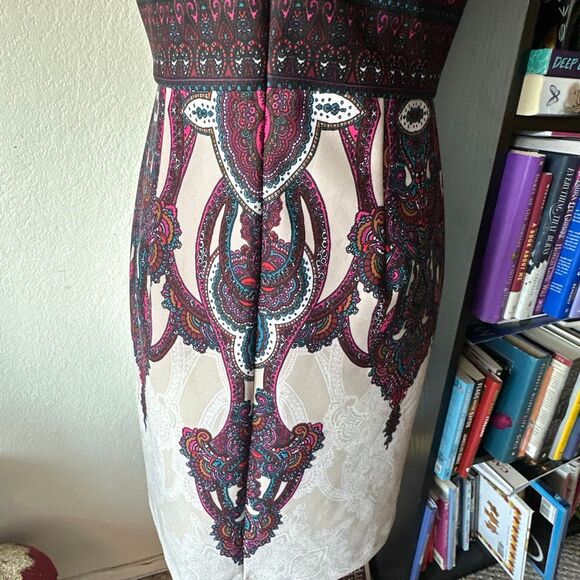 Sandra Darren Size 6 Beige multicolor paisley print sheath dress - Picture 8 of 8
